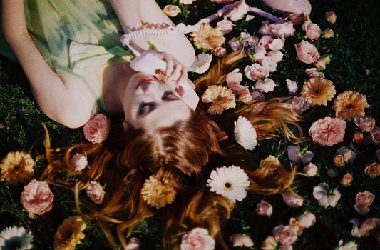 He Loves Me, He Loves Me Not